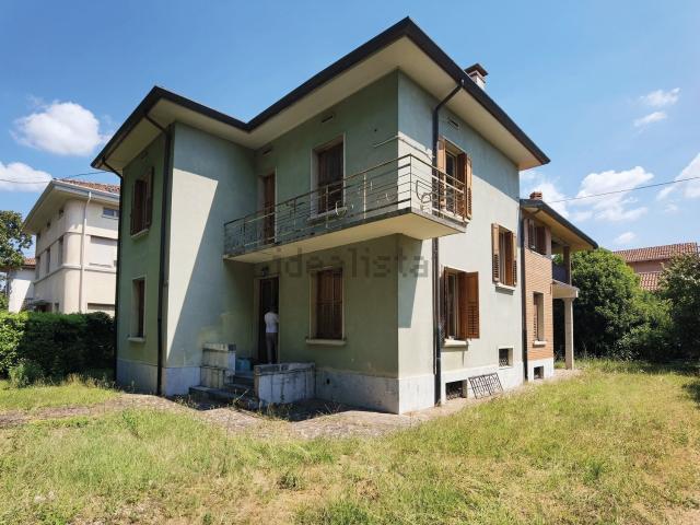 Casa in vendita a San Marco, Reana Del Roiale