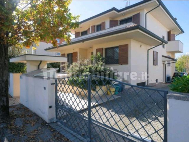 Casa in vendita a Bellaria Monte, Bellaria