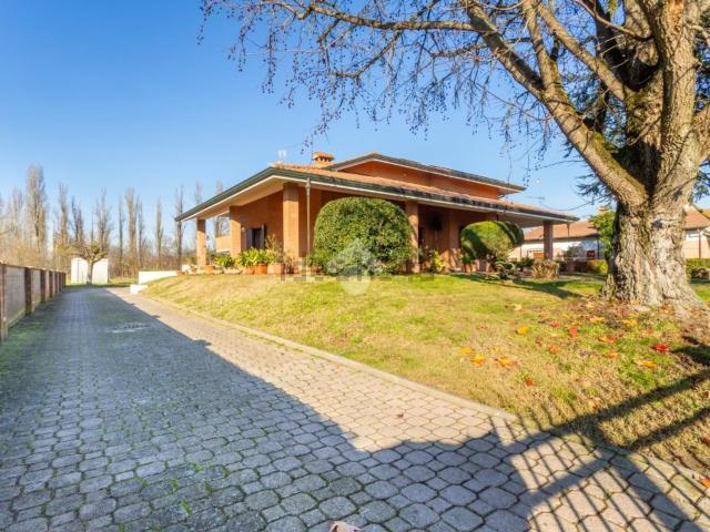 Casa in vendita a Ferrara, Reggio Emilia