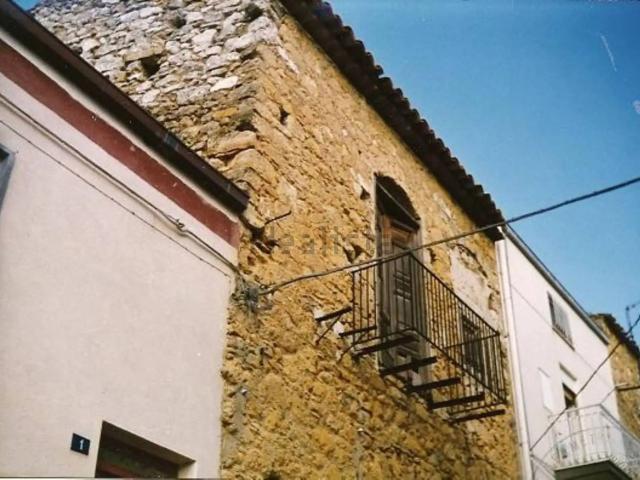 Casa in vendita a Villarosa Sicilia, Sicilia