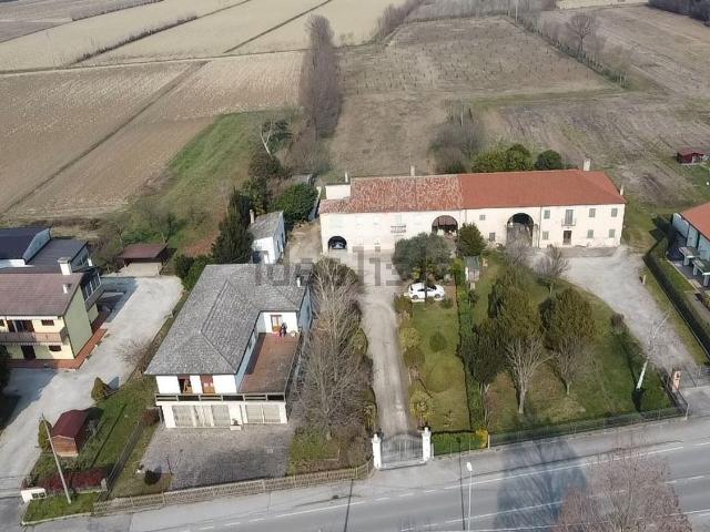 Casa in vendita a Dolo, Veneto