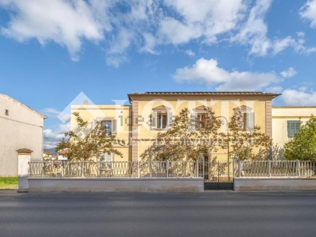Casa in vendita a San Benedetto, Cascina