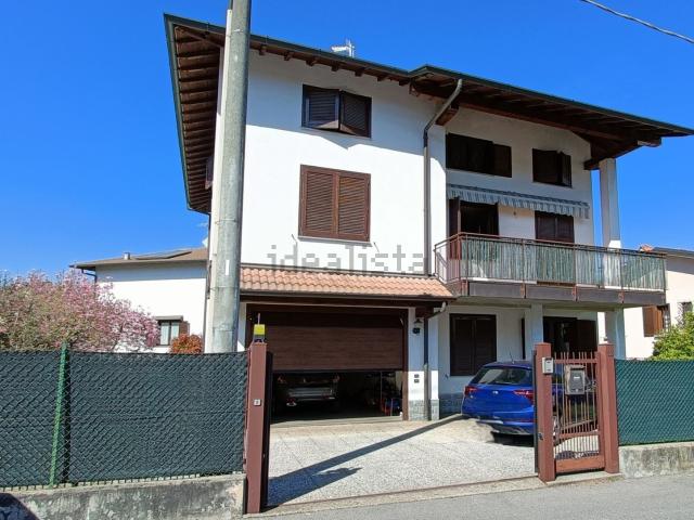 Casa in vendita a Cascina del Pè, Faloppio