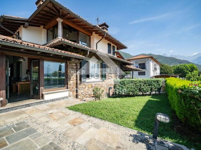 Casa in vendita a Gera Lario, Lombardia