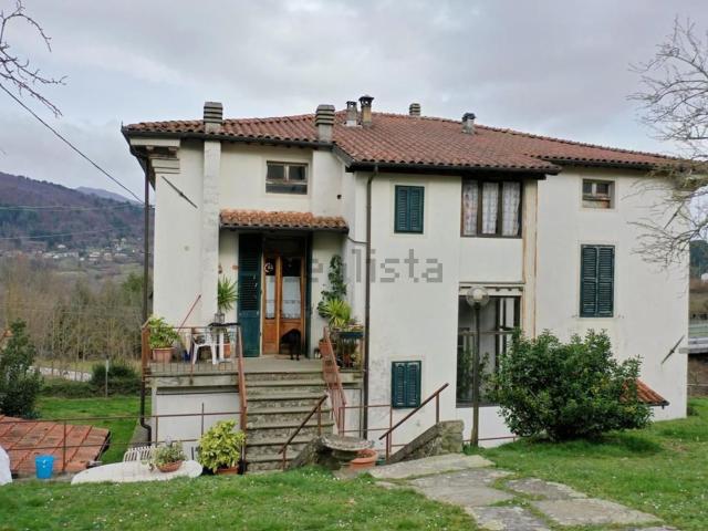 Casa in vendita a Unione Comuni Garfagnana, Camporgiano
