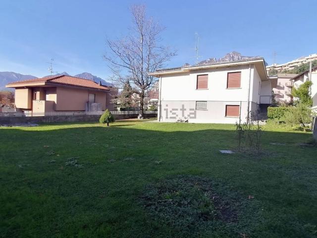 Casa in vendita a Germanedo, Lecco