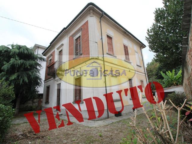 Casa in vendita a Albarola, Lodi