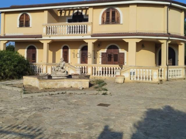 Casa in vendita a Calabria, Crotone