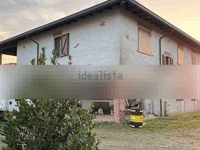 Casa in vendita a Galliate, Novara