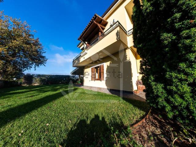 Casa in vendita a Pescara, Abruzzo