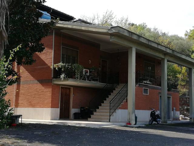 Casa in vendita a Sonnino, Lazio