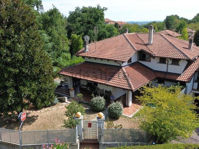 Casa in vendita a Briccolino, Asti