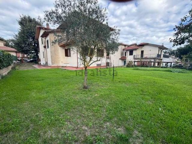 Casa in vendita a Pianaccia, Valentano