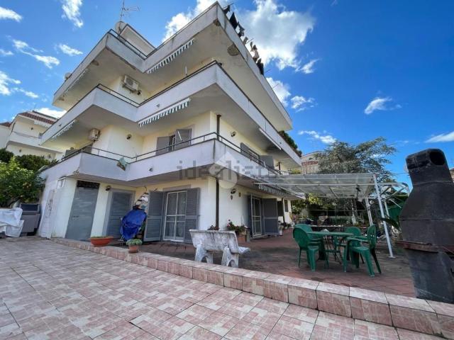 Casa in vendita a Pollena Trocchia, Campania