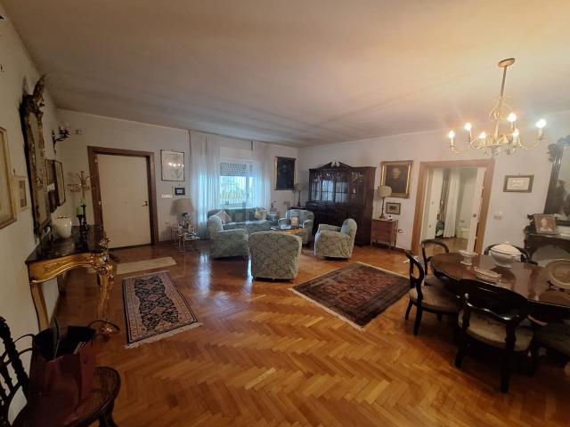 Casa in vendita a Bagno d'Aversa, Aversa