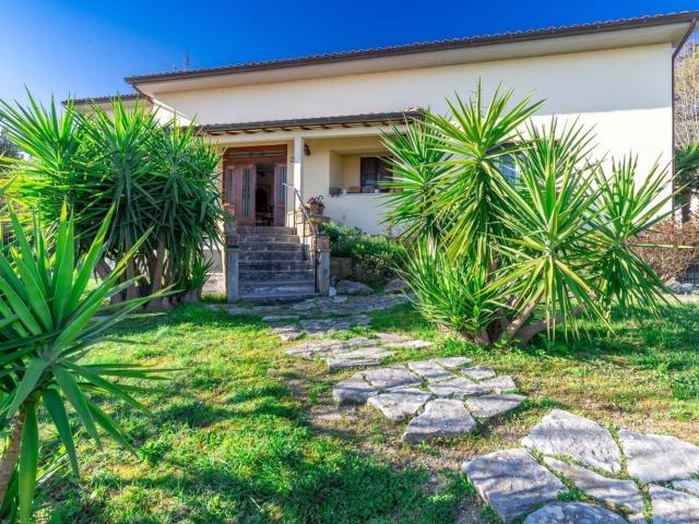 Casa in vendita a Marche, Ancona
