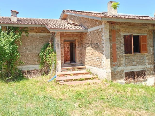 Casa in vendita a Mugnano, Nocera Umbra