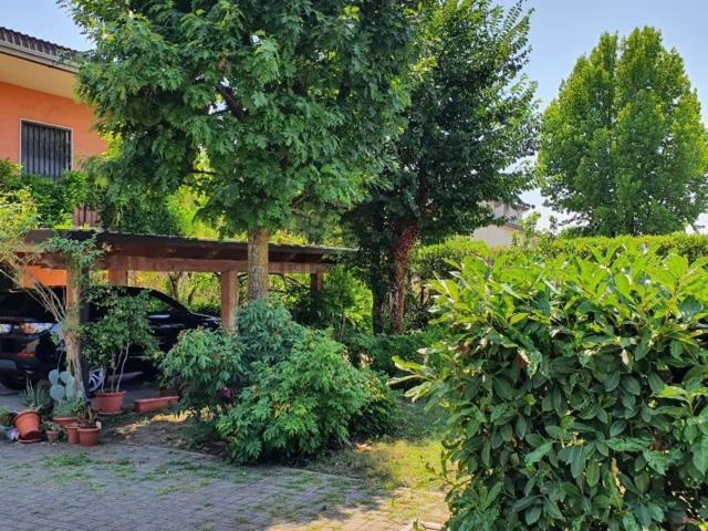 Casa in vendita a Soresina, Lombardia
