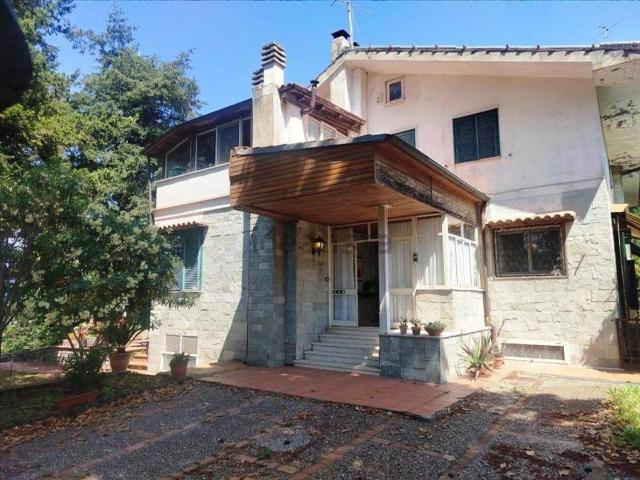Casa in vendita a Monterosi, Lazio
