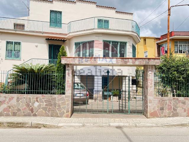 Casa in vendita a Vitulazio, Campania