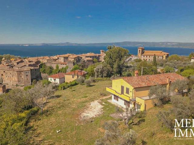 Casa in vendita a Bolsena, Viterbo