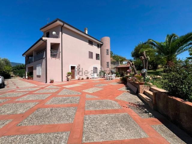 Casa in vendita a Calabria, Cosenza