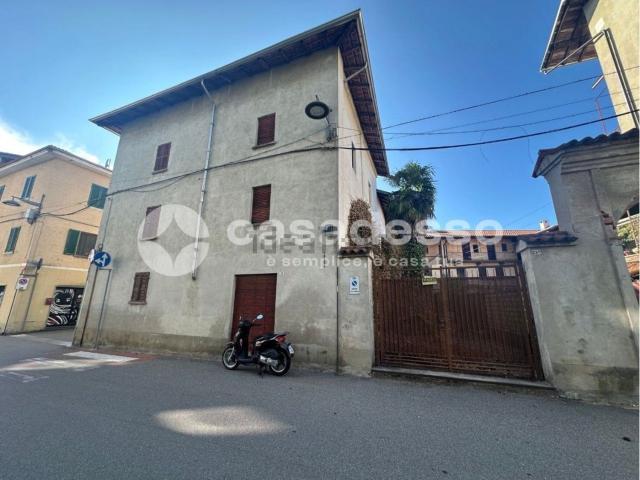 Casa in vendita a Piemonte, Novara