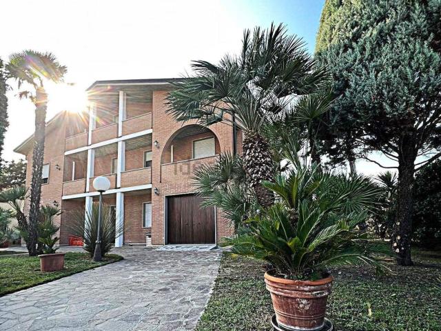 Casa in vendita a Unione dei comuni della Bassa Romagna, Conselice