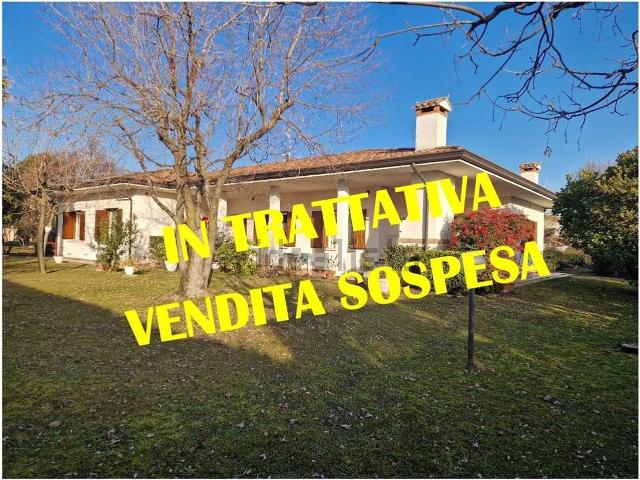Casa in vendita a Villa d'Arco / Vile Sgrafe, Cordenons