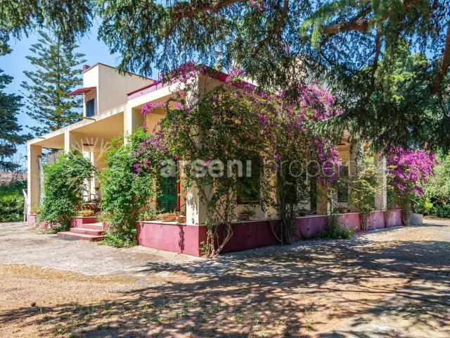 Casa in vendita a Puglia, Lecce