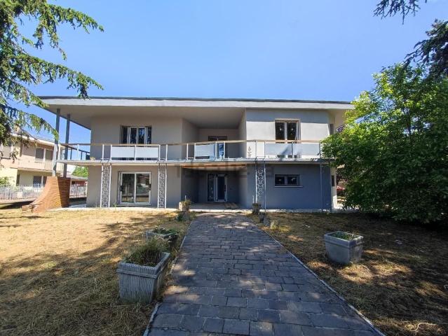 Casa in vendita a Vescovato, Lombardia