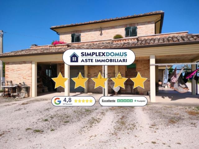 Casa in vendita a Marche, Fermo
