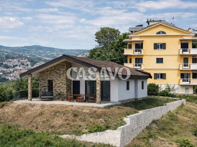 Casa in vendita a Villa Stangheri, Teramo