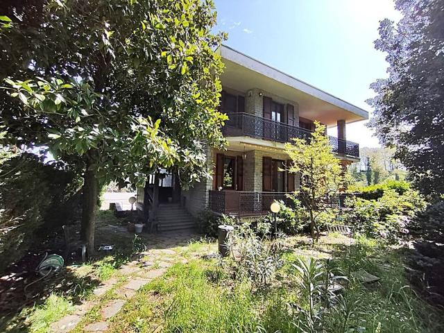Casa in vendita a Buonviaggio, Orvieto