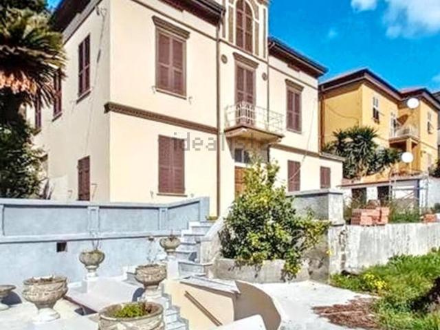Casa in vendita a Ruffino, La Spezia