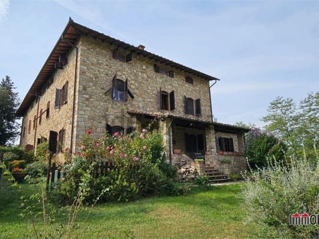 Casa in vendita a Le Lame, Poggibonsi
