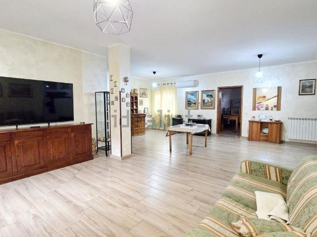 Casa in vendita a Roma Capitale, Lazio