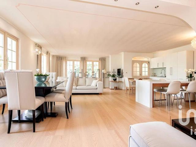 Casa in vendita a Padenghe Sul Garda, Lombardia