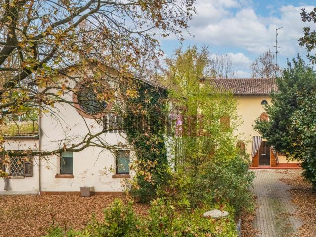 Casa in vendita a Pianura Reggiana, Re