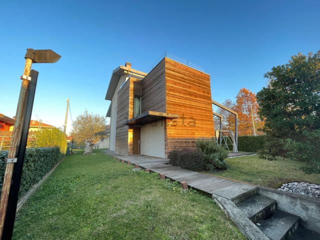 Casa in vendita a Roncola, Treviolo