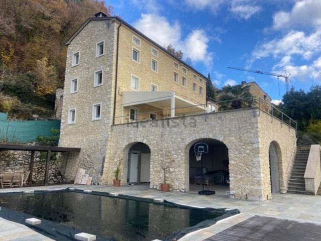 Casa in vendita a Breganze, Veneto