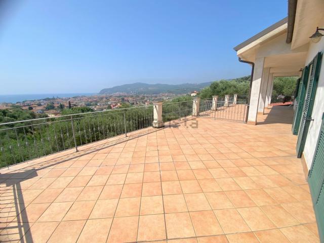Casa in vendita a Diano Marina, Liguria