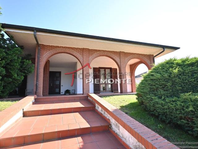 Casa in vendita a Piemonte, Novara