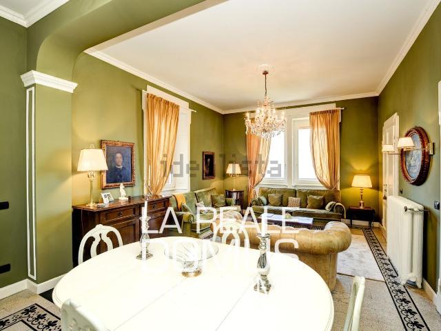 Casa in vendita a Brunate, Lombardia