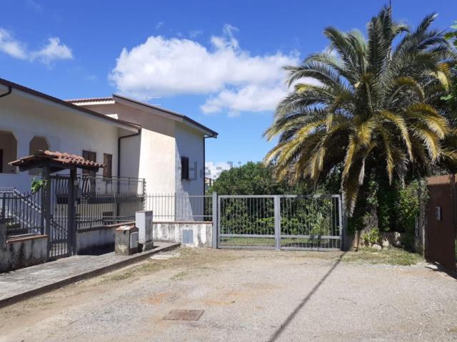 Casa in vendita a Calabria, Cosenza
