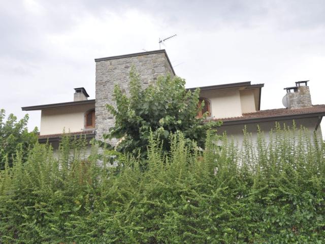 Casa in vendita a Poppi, Toscana
