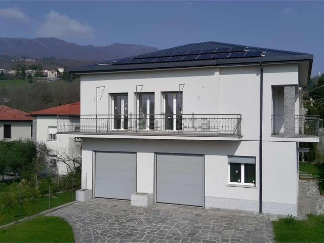 Casa in vendita a Comunità Montana Valli del Verbano, Gavirate