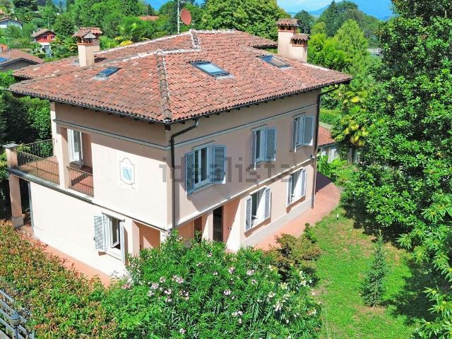Casa in vendita a Piemonte, Novara