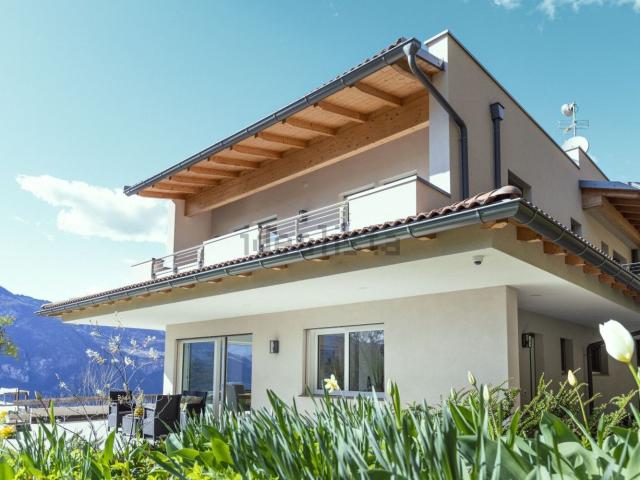 Casa in vendita a Territorio Val d'Adige, Trento