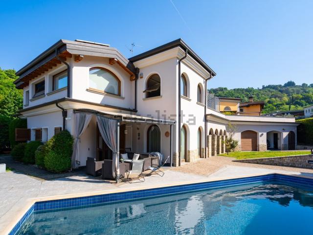 Casa in vendita a Casaglio, Gussago